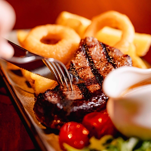 Delicious steak at this pub in Kingston