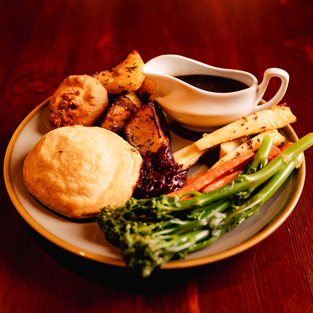 Vegan and Vegatarian Roast Dinner at Bonnie Rogues Kingston