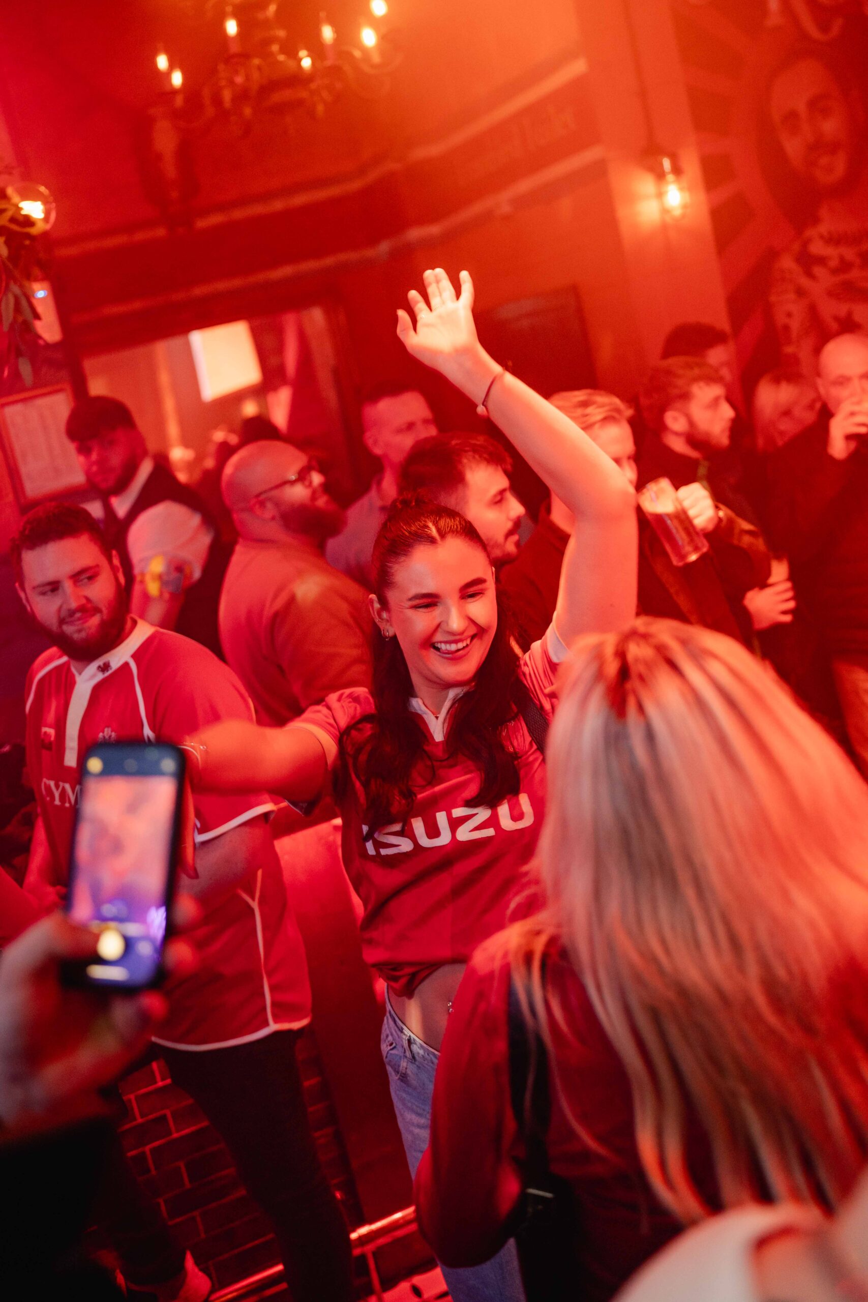 sports pub showing autumn internationals